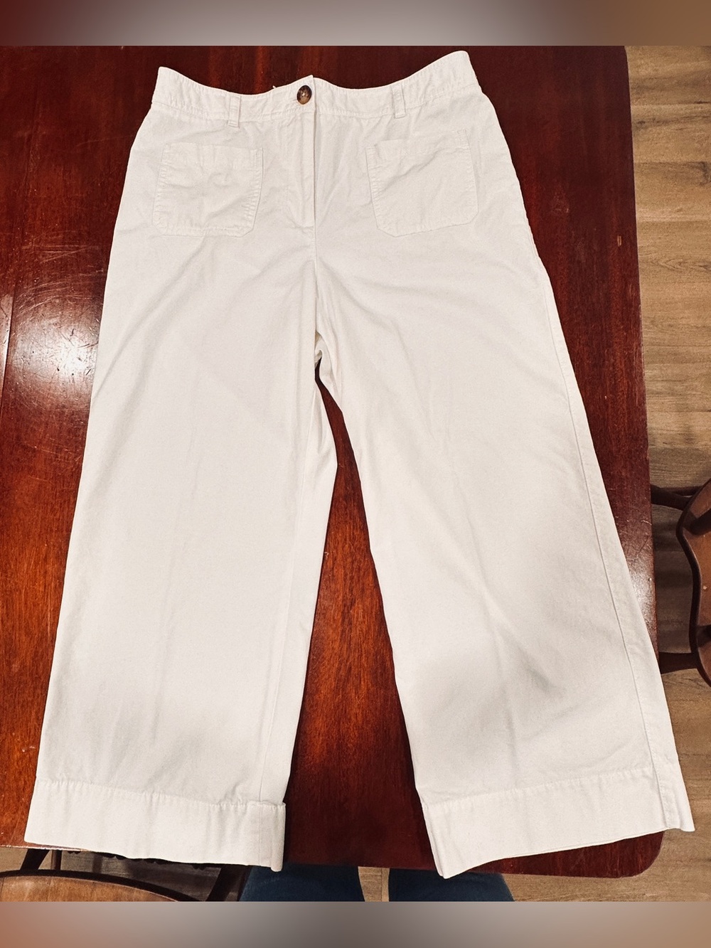 Talbots Women’s size 10 White Wide-leg Crop Pants Cotton Blend